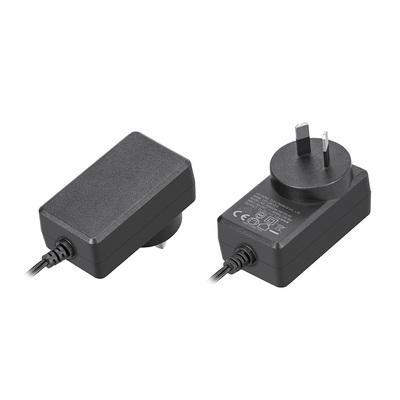 قیمت خوب منبع تغذیه سوئیچینگ 12 ولت دارای گواهی UL/CE/FCC/CCC ورودی 2A آنلاین