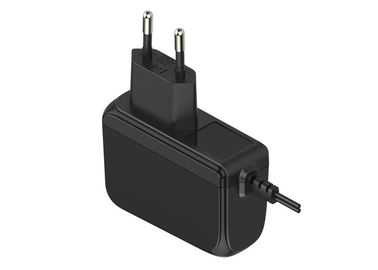 قیمت خوب 5V 1A، 5V 1.5A، 12V 1A آداپتور برق دیواری برای جعبه تلویزیون / روتر / موبایل / کامپیوتر آنلاین