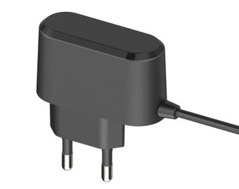 قیمت خوب آداپتور مسافرتی سفید / سیاه جهانی 5V 1A 5V 2.1A برای شستشوی سریع آنلاین