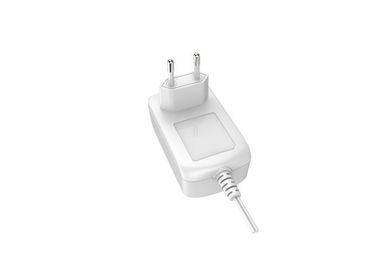 قیمت خوب منبع تغذیه دیجیتال 100 - 240VAC 18W 12V 1.5A AC سفید / سیاه آنلاین