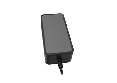 قیمت خوب 12V 5A آداپتور برق سوئیچینگ دسکتاپ، منبع تغذیه لپ تاپ سیاه آنلاین