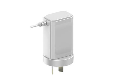 قیمت خوب شارژر سریع موبایل 5V 2.1A نوع C سفید با پلاگین AU آنلاین