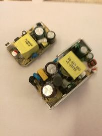 قیمت خوب استفاده گسترده از قاب منبع تغذیه سوئیچ باز 12VDC - 24VDC 36W آنلاین